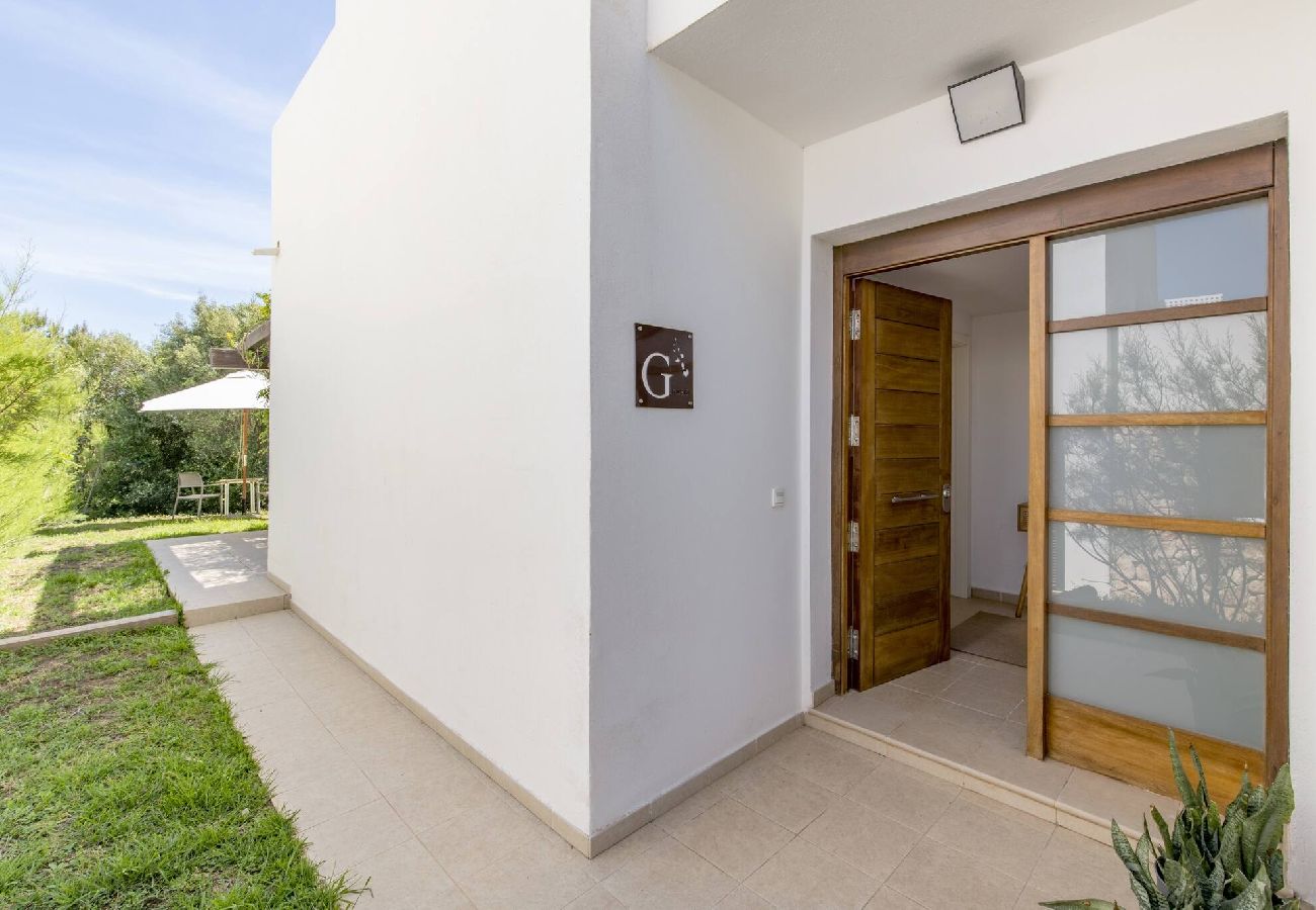 Villa en Biniancolla - Biniancolla Ginesta villa with communal pool