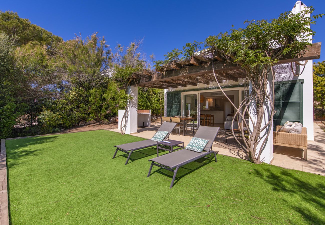 Villa en Biniancolla - Biniancolla Ginesta chalet con piscina comunitaria 