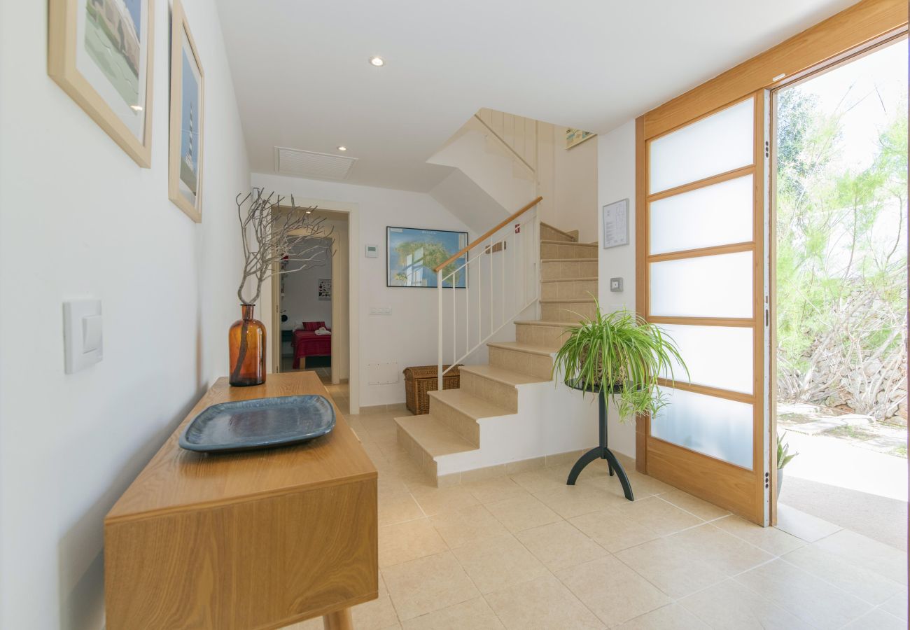 Villa en Biniancolla - Biniancolla Ginesta chalet con piscina comunitaria 