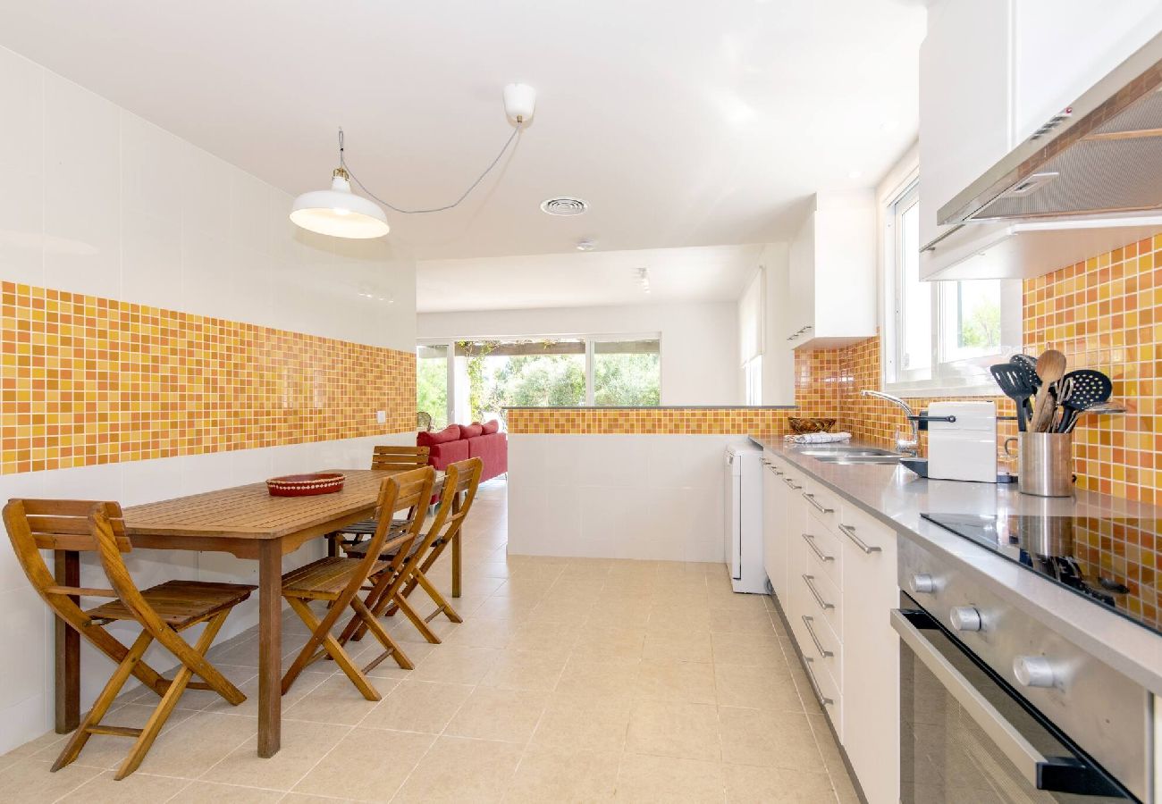 Villa en Biniancolla - Biniancolla Iris villa with communal pool