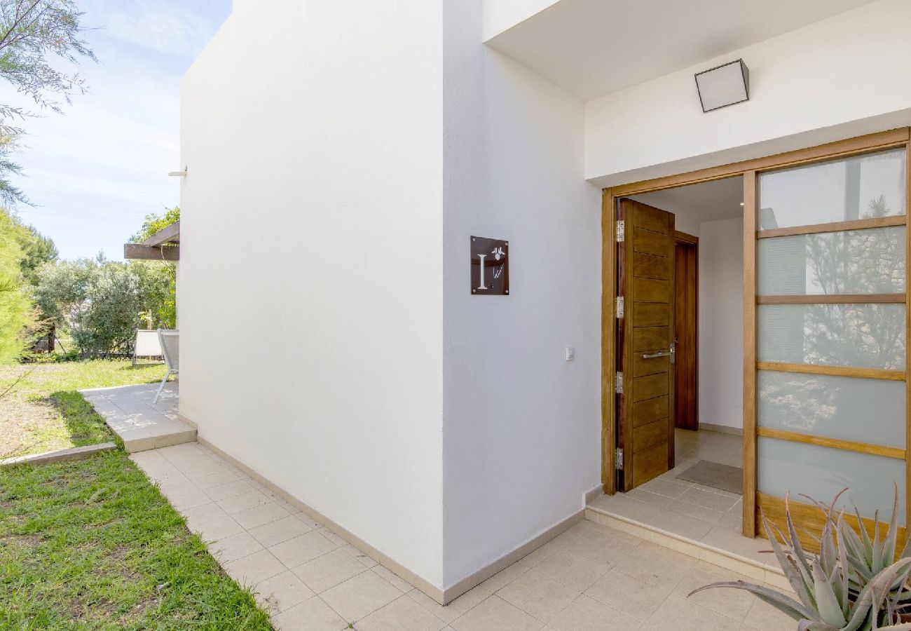 Villa en Biniancolla - Biniancolla Iris villa with communal pool