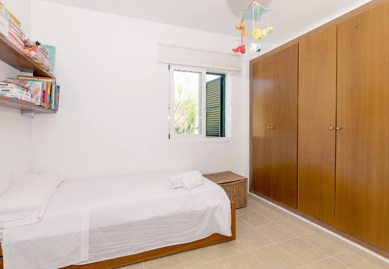 Villa en Biniancolla - Biniancolla Iris villa with communal pool