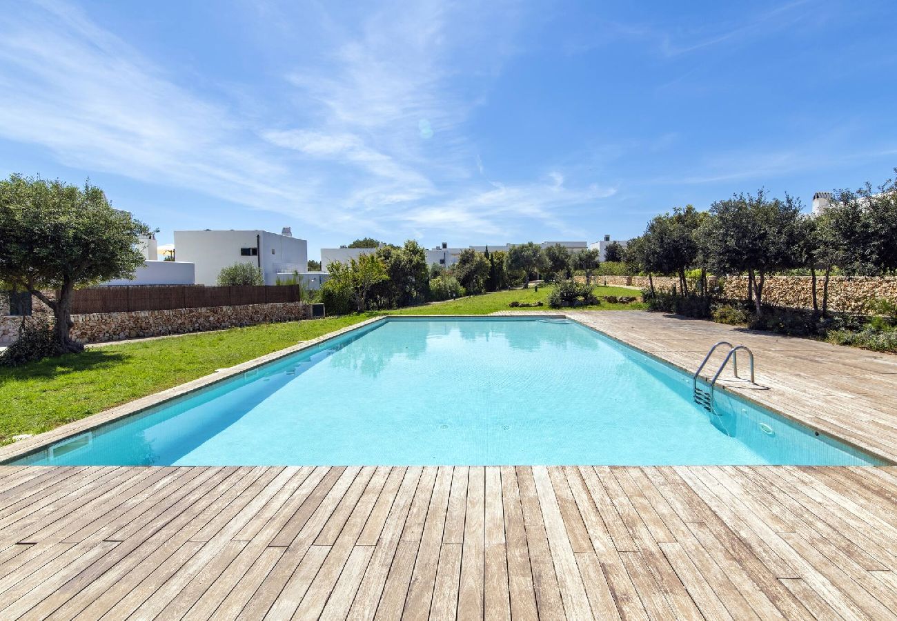 Villa en Biniancolla - Biniancolla Heura villa with communal pool