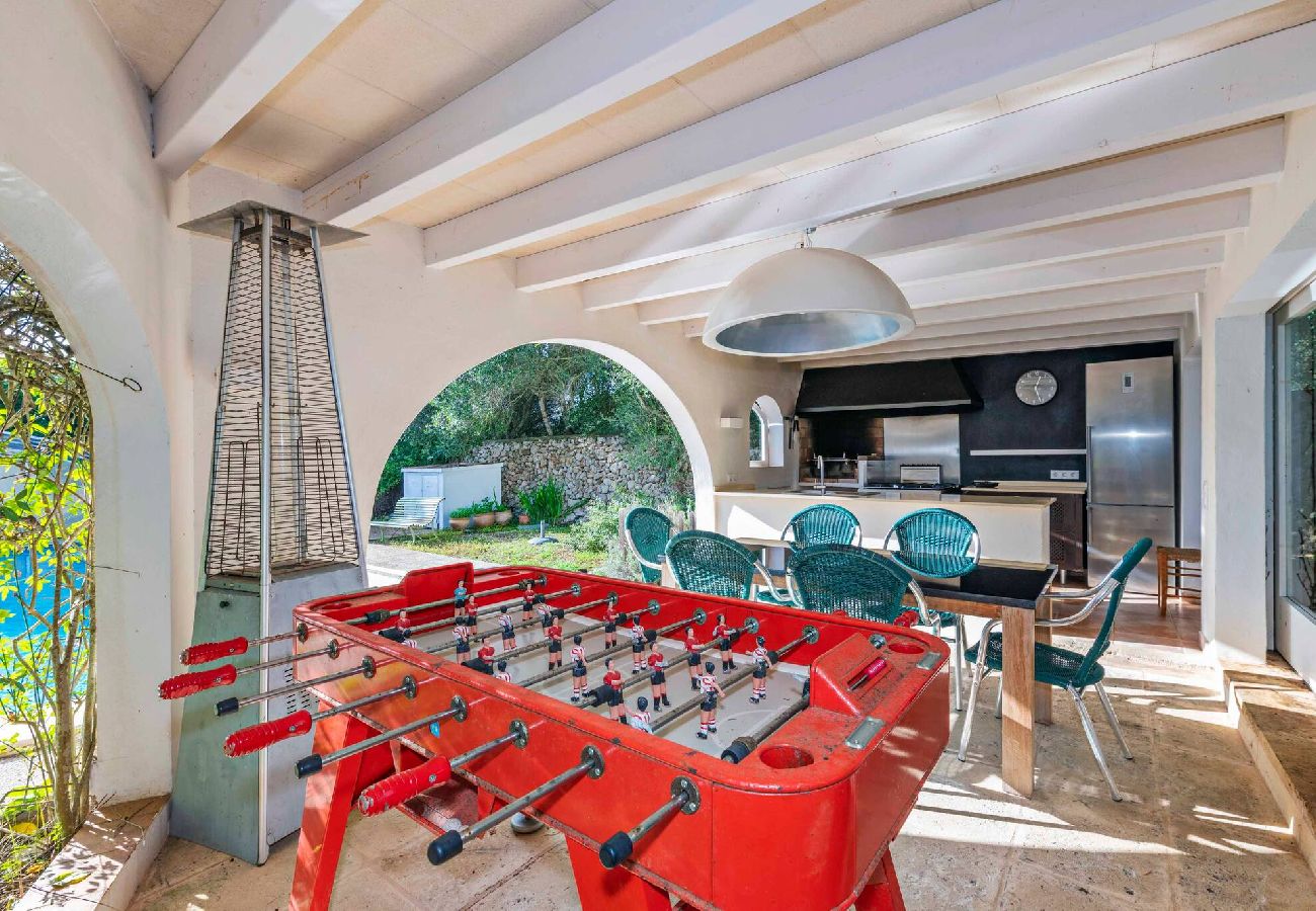 Villa en Es Castell - Villa Rosa — Garden & Pool Retreat