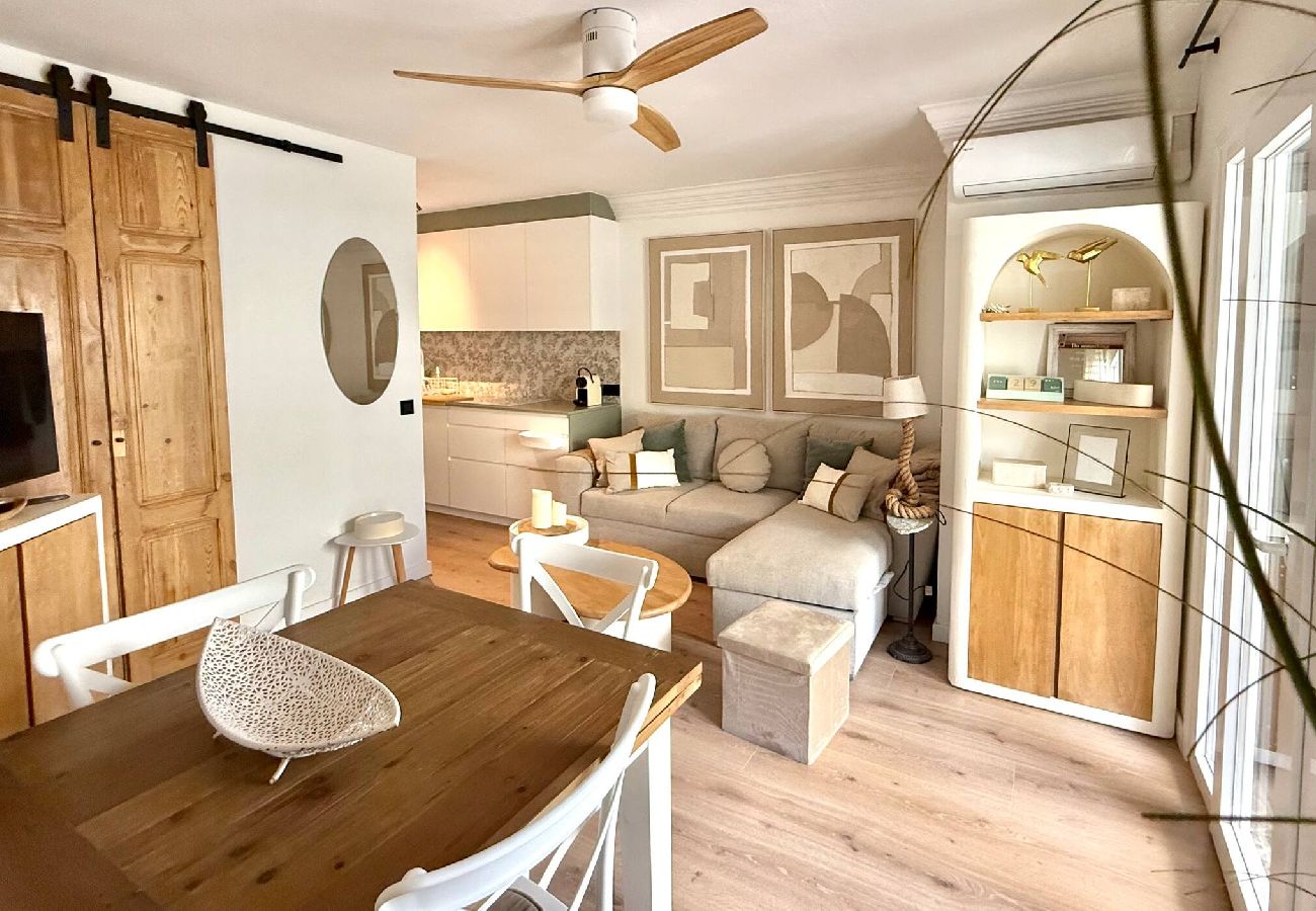 Residencial en Calan Porter - Small Boutique Apartment to Never Forget 