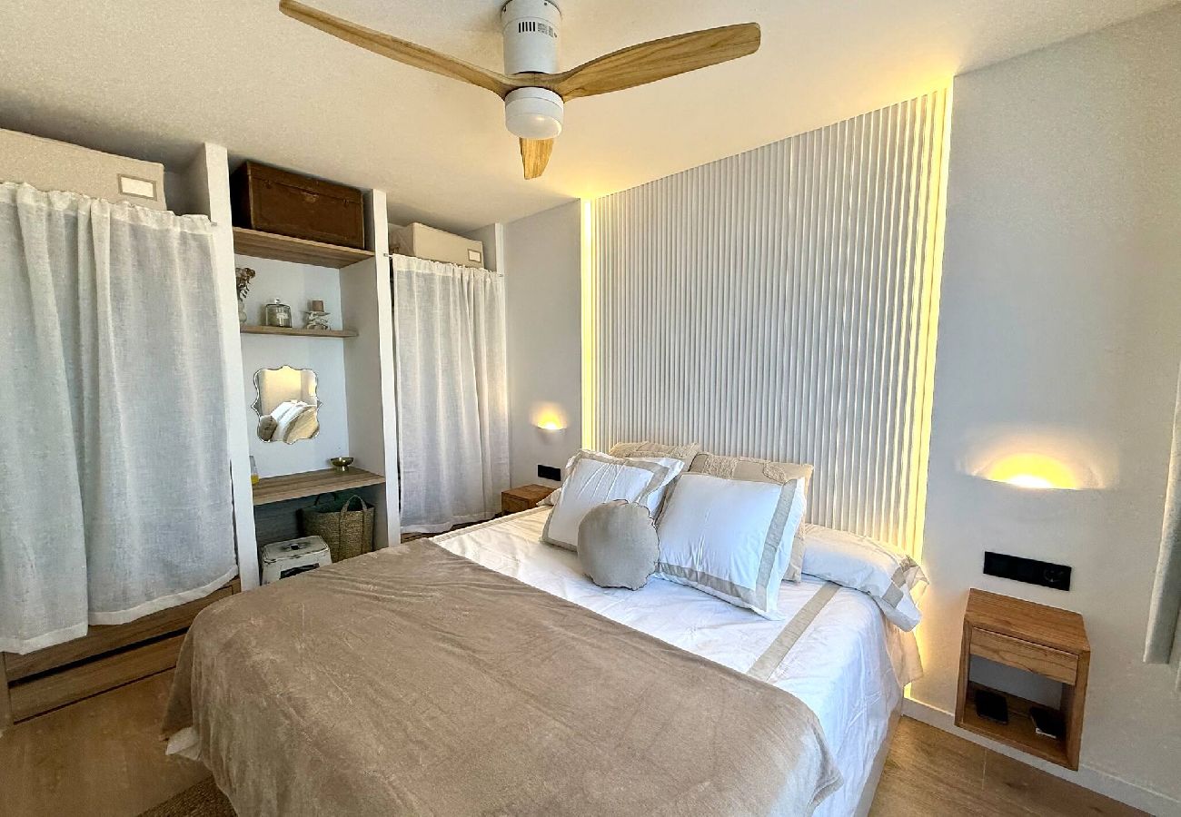 Residencial en Calan Porter - Small Boutique Apartment to Never Forget 