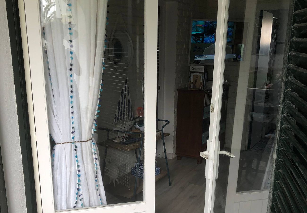 Residencial en Calan Porter - Small Boutique Apartment to Never Forget 