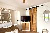 Residencial en Calan Porter - Small Boutique Apartment to Never Forget 