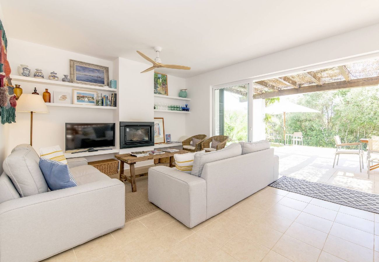 Villa in Biniancolla - Biniancolla Ginesta villa with communal pool