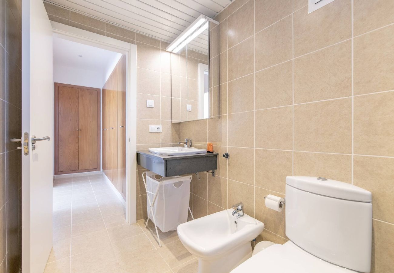 Villa in Biniancolla - Biniancolla Heura villa with communal pool