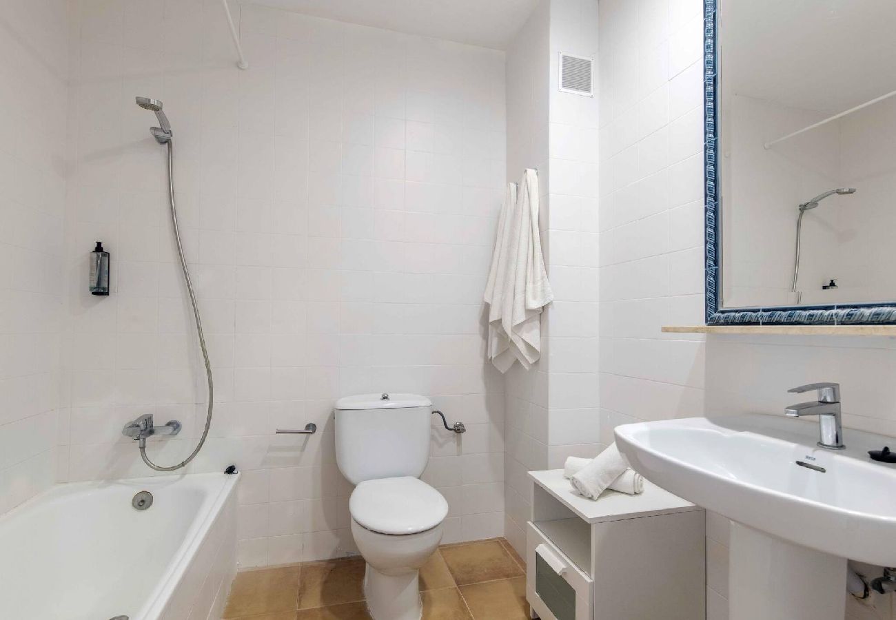 Apartment in Alaior - Siesta Mar 2 Family Standard Apt 28