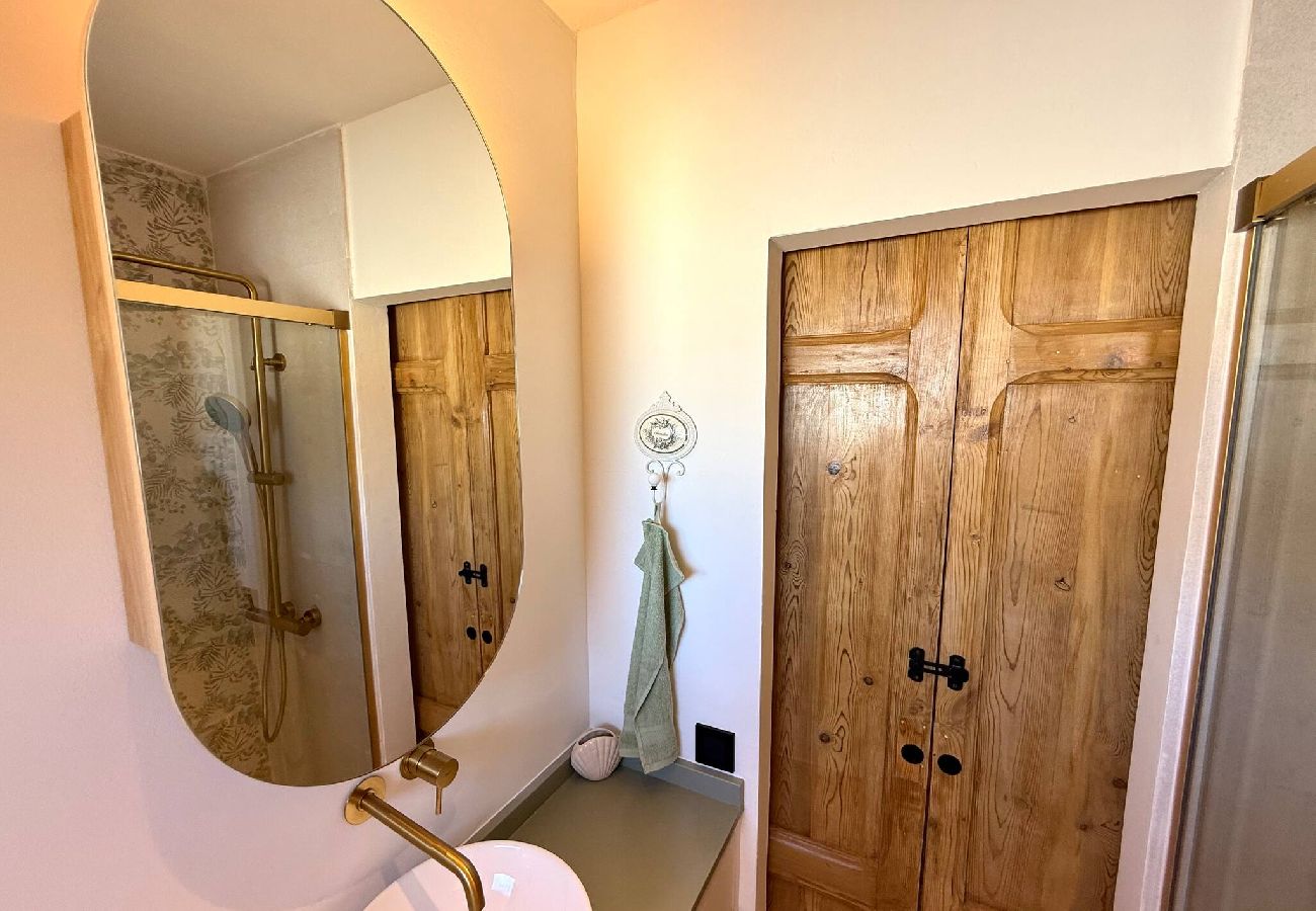 Residence in Calan Porter - Small Boutique Apartment to Never Forget 