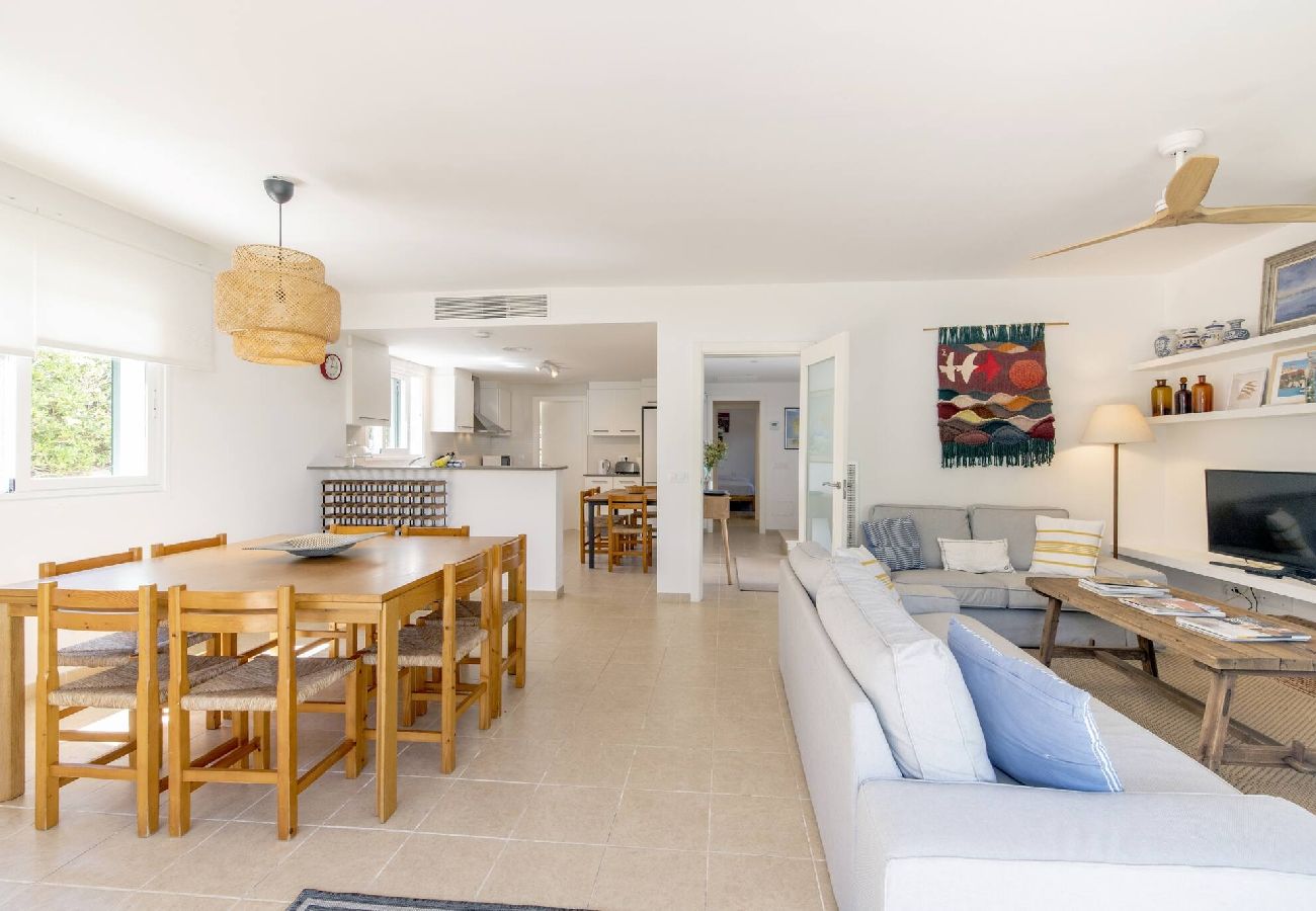 Villa a Biniancolla - Biniancolla Ginesta villa with communal pool