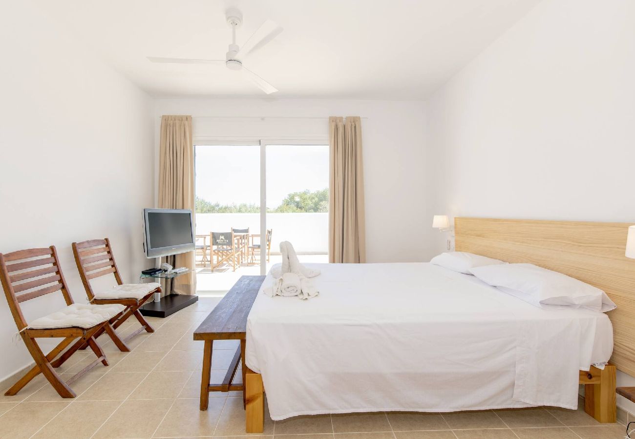 Villa a Biniancolla - Biniancolla Ginesta villa with communal pool