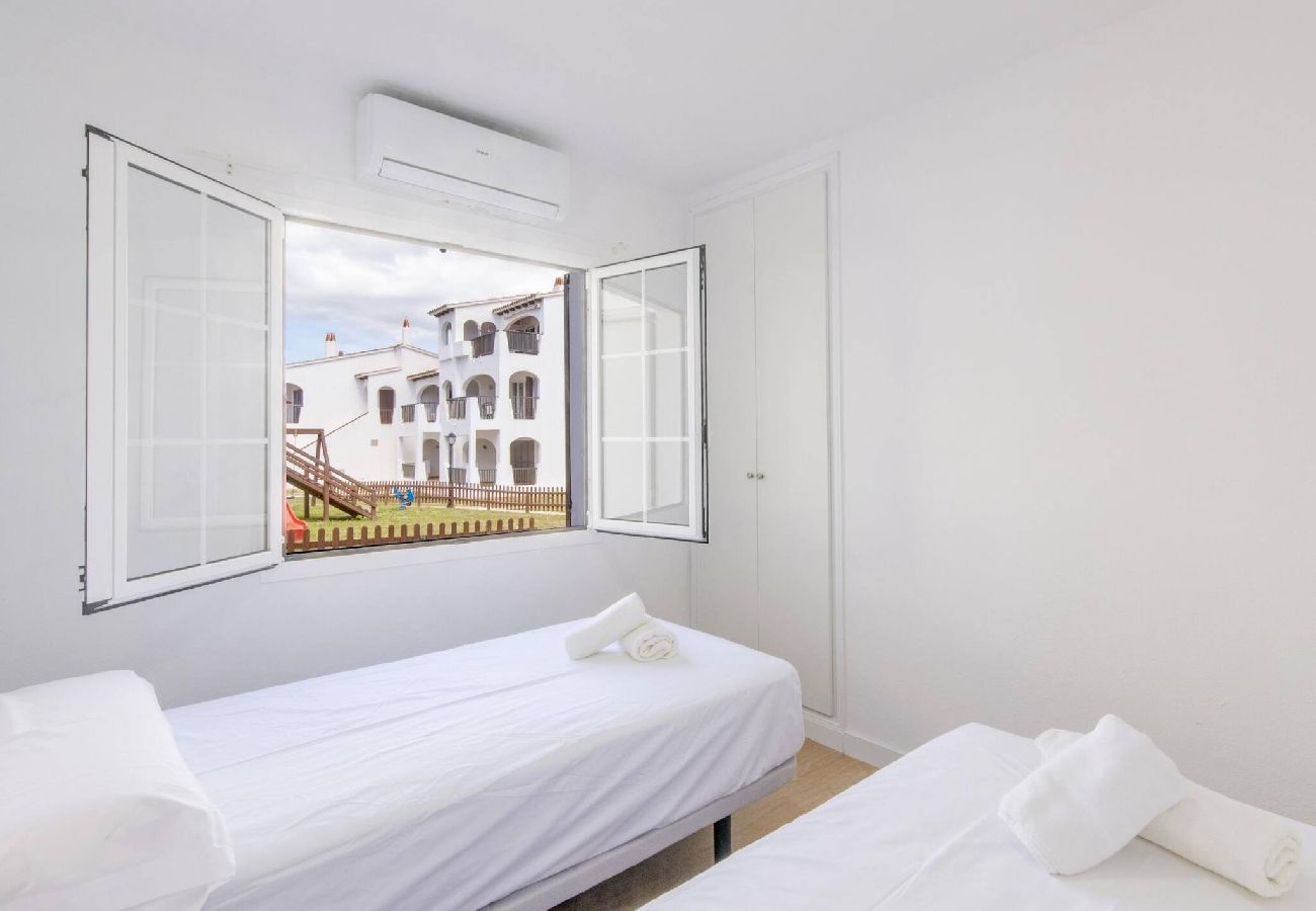 Appartamento a Alaior - Siesta Mar 2  Family Apt 53 HAB 3