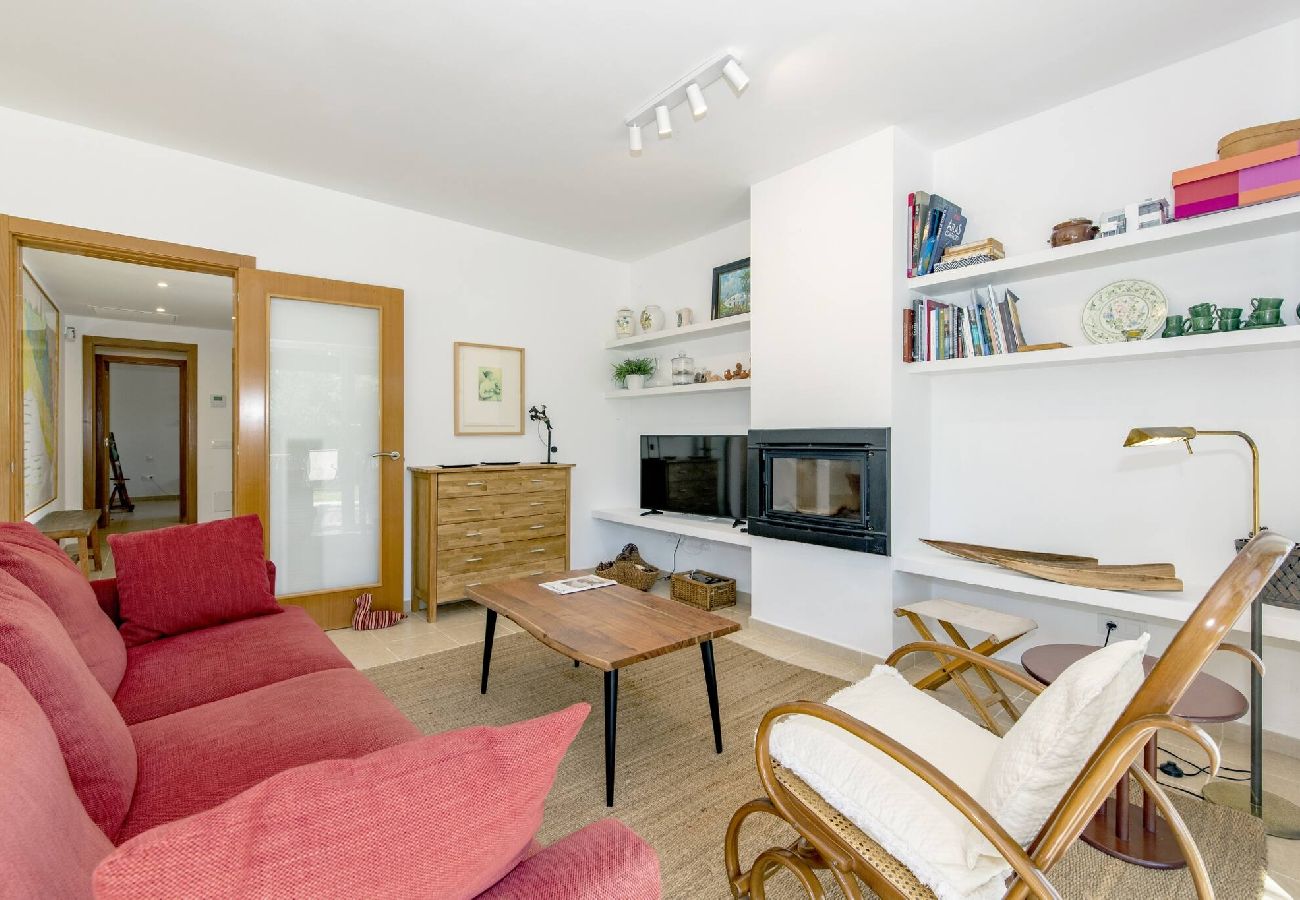 Villa a Biniancolla - Biniancolla Iris villa with communal pool