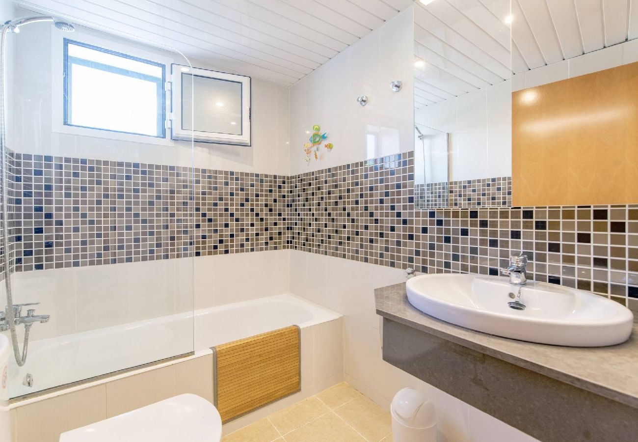 Villa a Biniancolla - Biniancolla Iris villa with communal pool