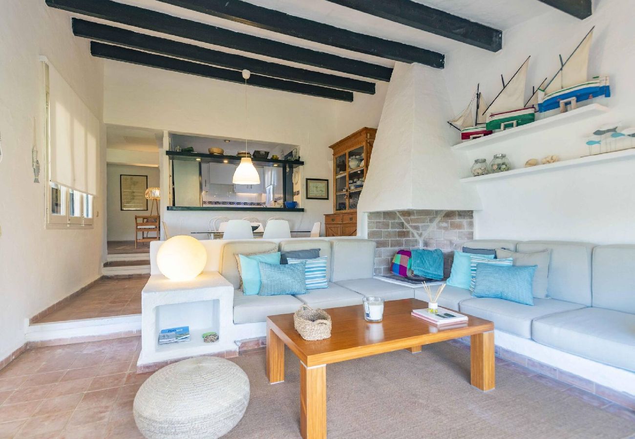 Villa a Binisafua - Es Cantell