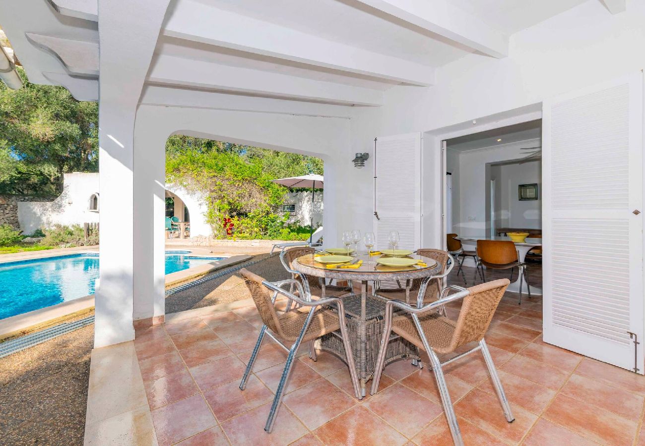 Villa a Es Castell - Villa Rosa — Garden & Pool Retreat
