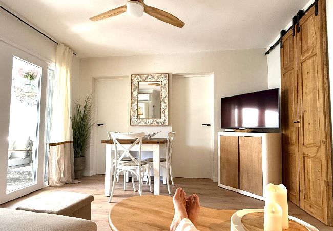 Residence a Calan Porter - Small Boutique Apartment to Never Forget 