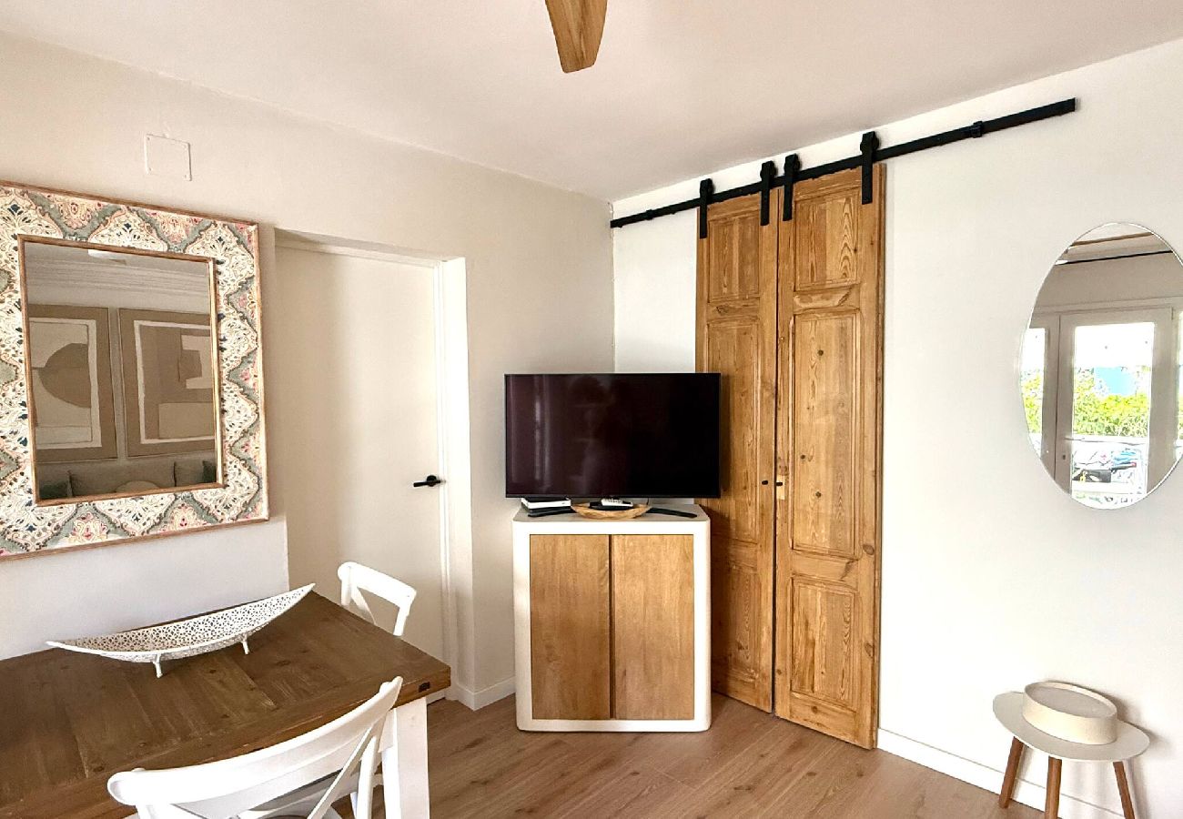 Residence a Calan Porter - Small Boutique Apartment to Never Forget 