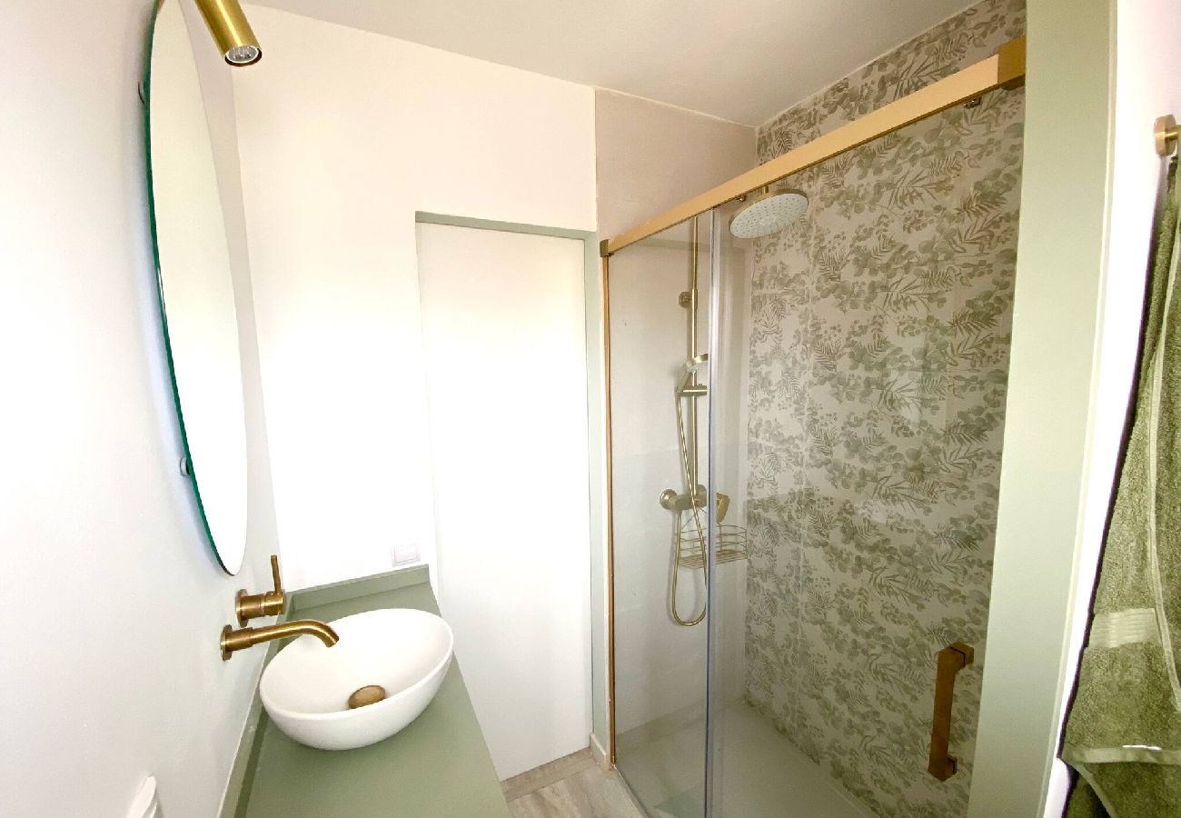 Residence a Calan Porter - Small Boutique Apartment to Never Forget 