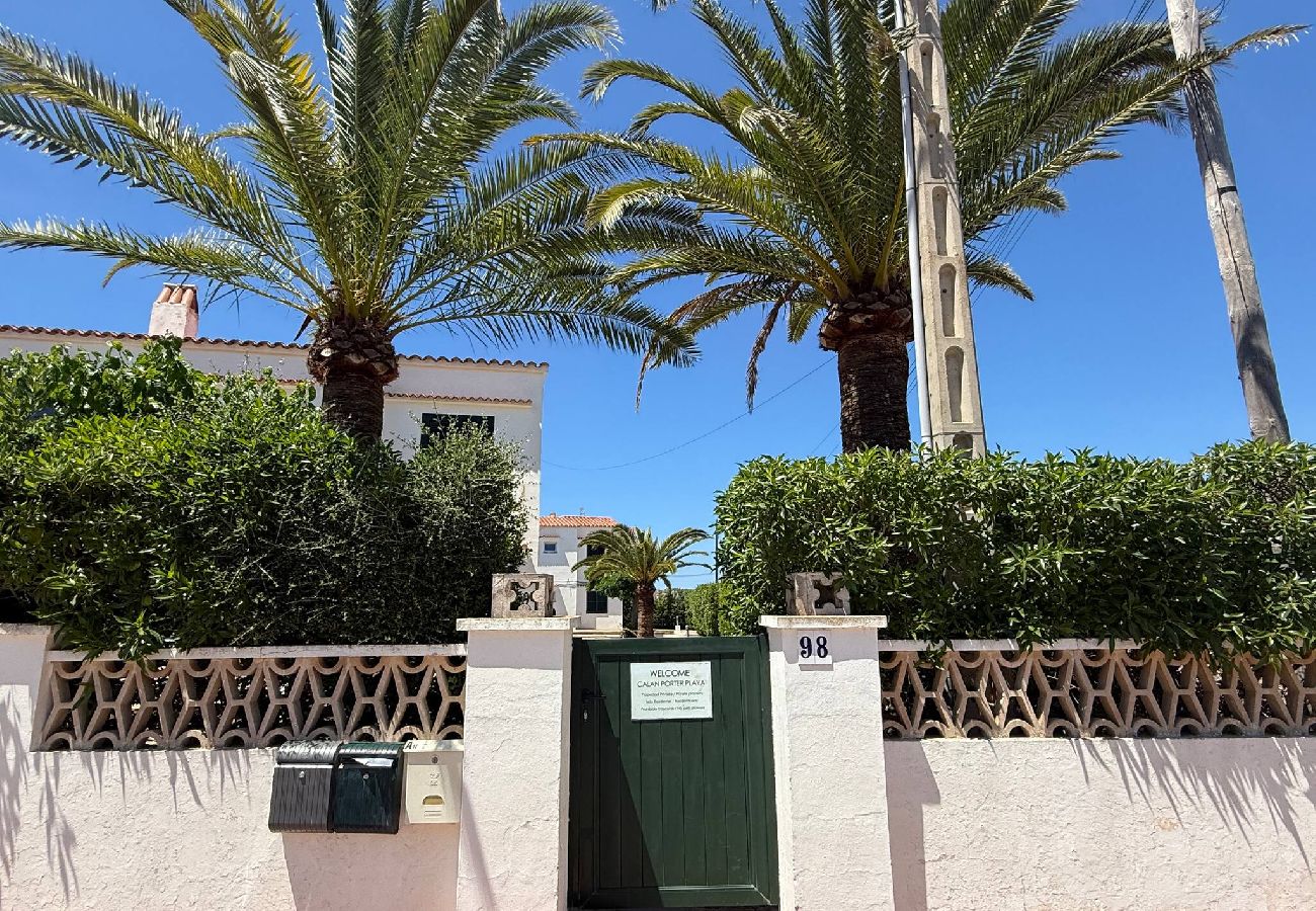 Residence a Calan Porter - Small Boutique Apartment to Never Forget 